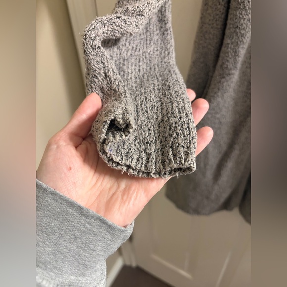 Medium Community Cardigan - Picture 6 of 8